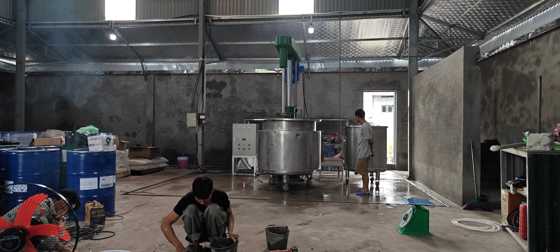 bồn khuấy 1000 lít làm mát 2 lớp