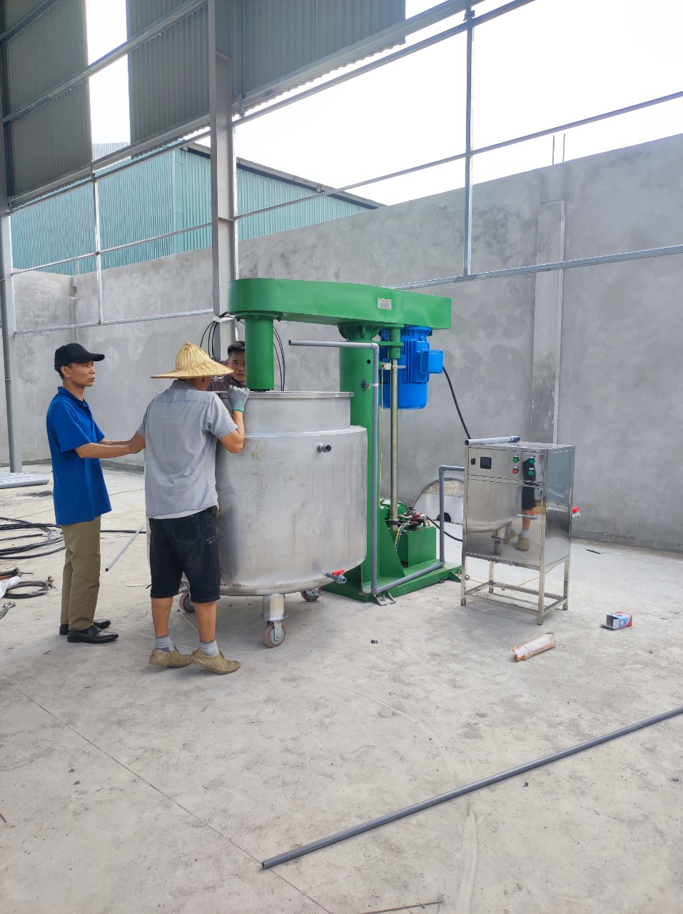 bồn khuấy 2 lớp ngành sơn 4