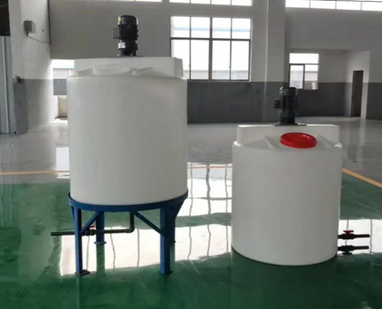 bồn khuấy bằng nhựa