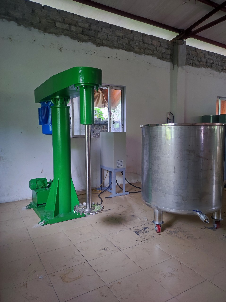 máy khuấy 1500 lít 1