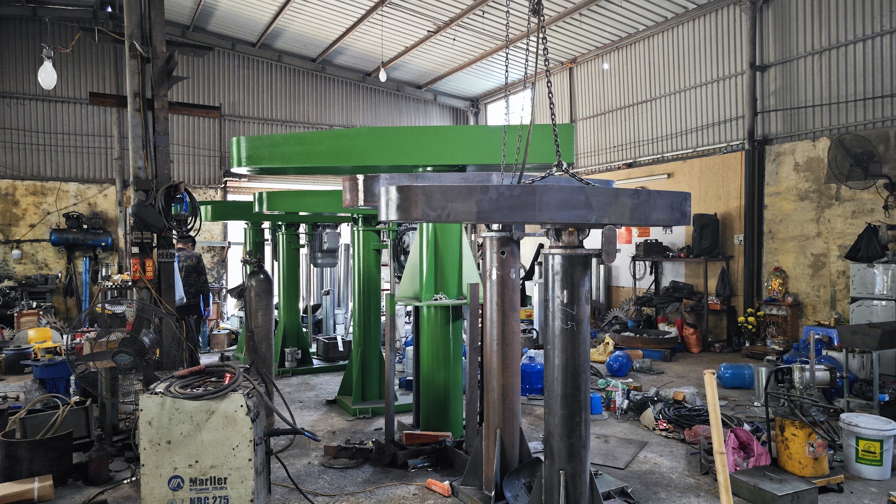 thân máy khuấy sơn 3000 lít