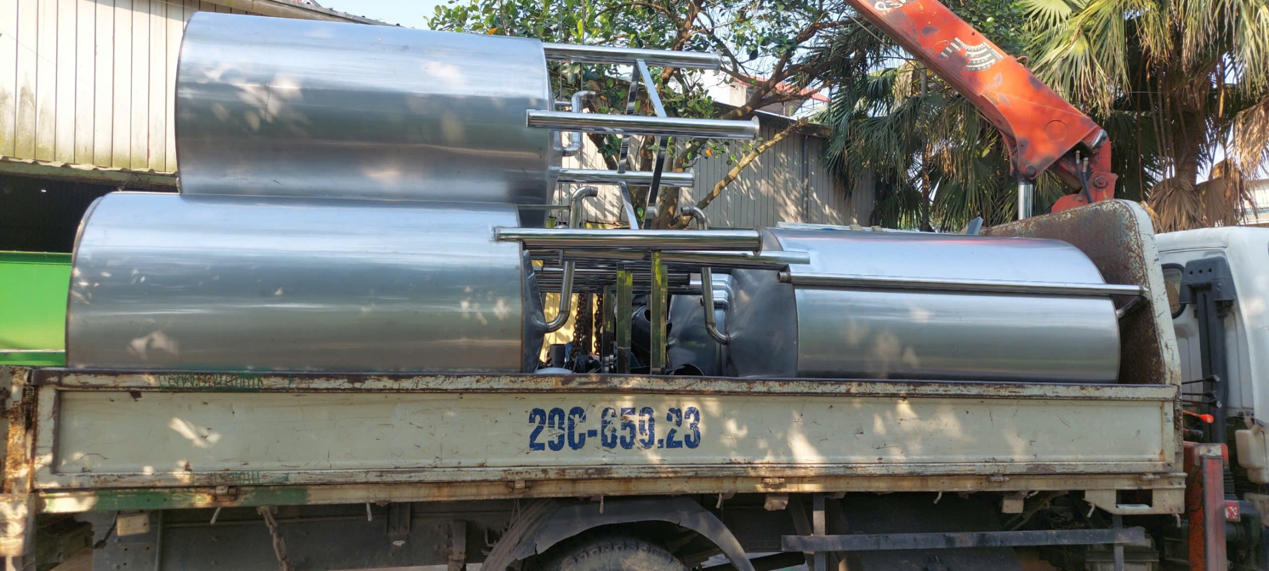 bồn chứa sơn đặt đất 1000 lít 3