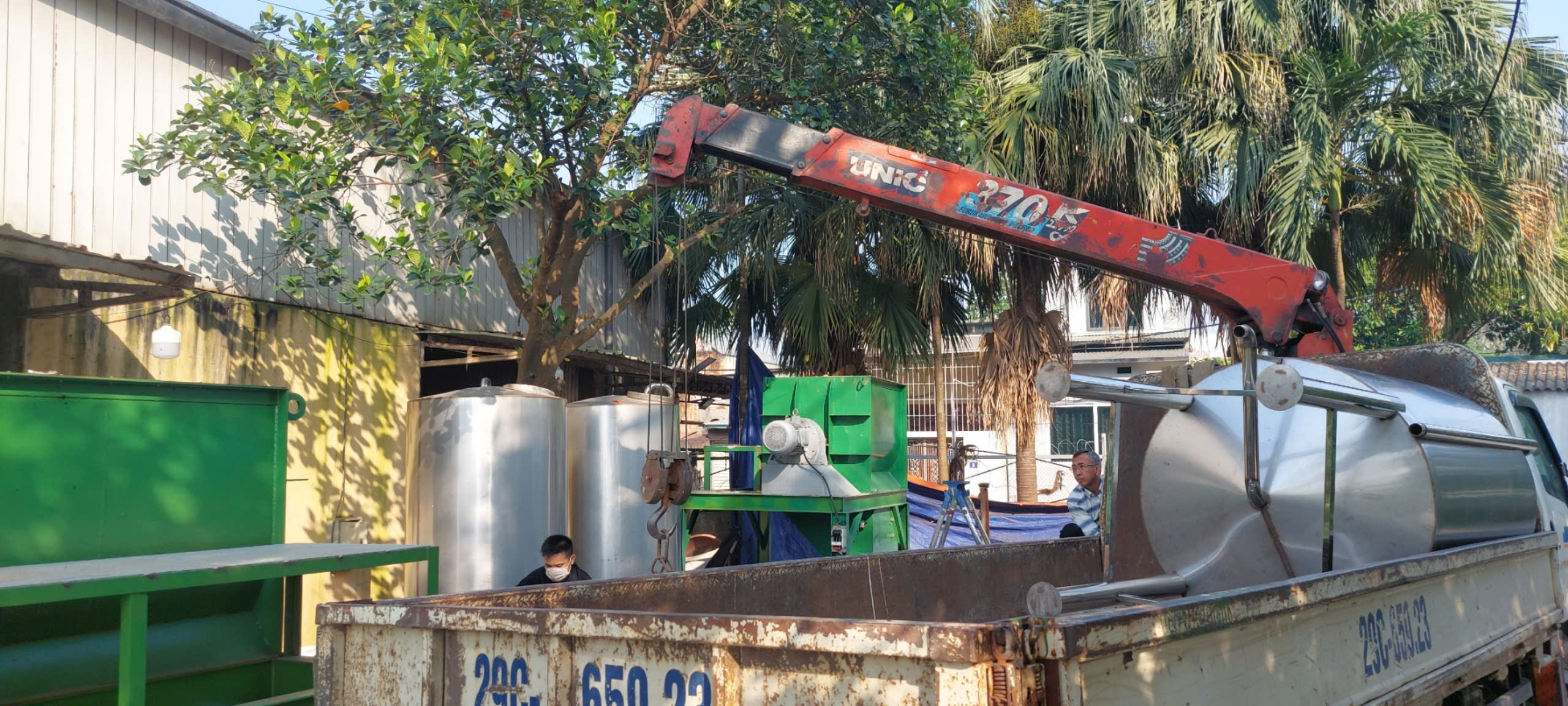 bồn chứa sơn đặt đất 1000 lít