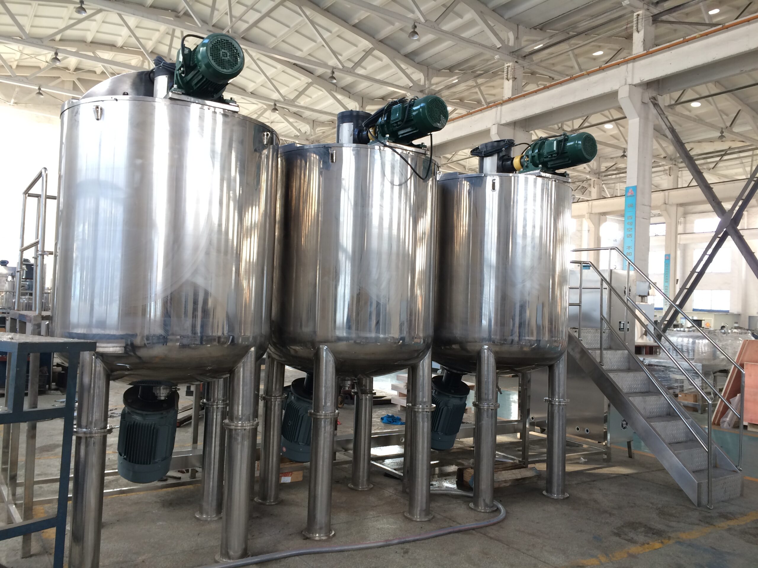 bồn khuấy trộn hóa chất