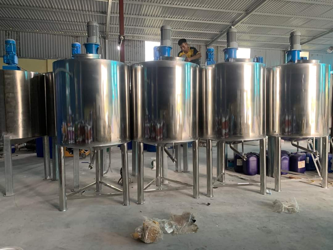 lắp đặt bồn chứa sơn